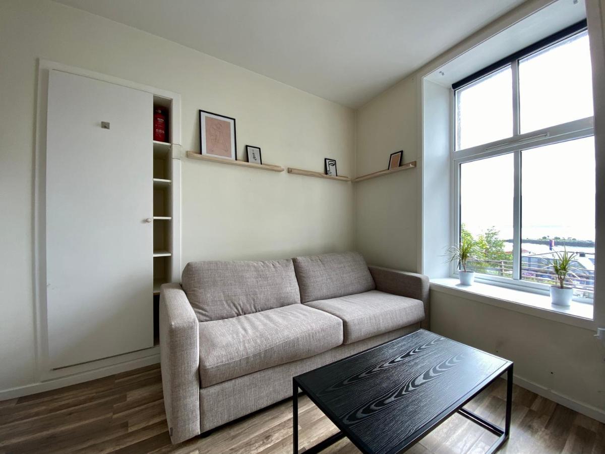 Small, Central And Quiet Studio Apartment In Ålesund Eksteriør bilde